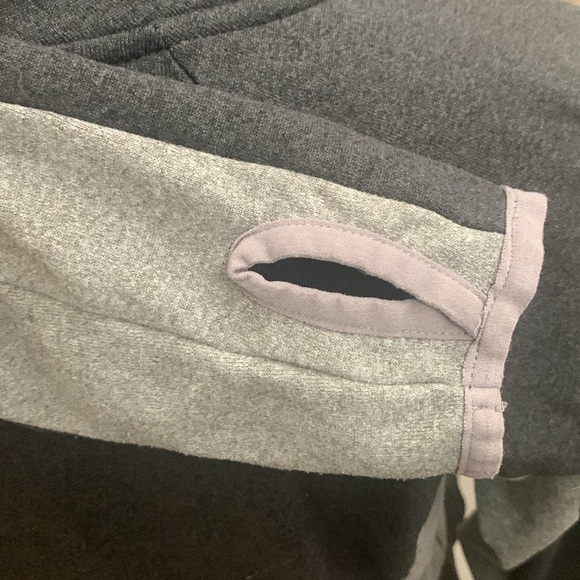 Fila Full Zip Black and Gray Sweat Jacket Hoodie Size M - Picture 6 of 8